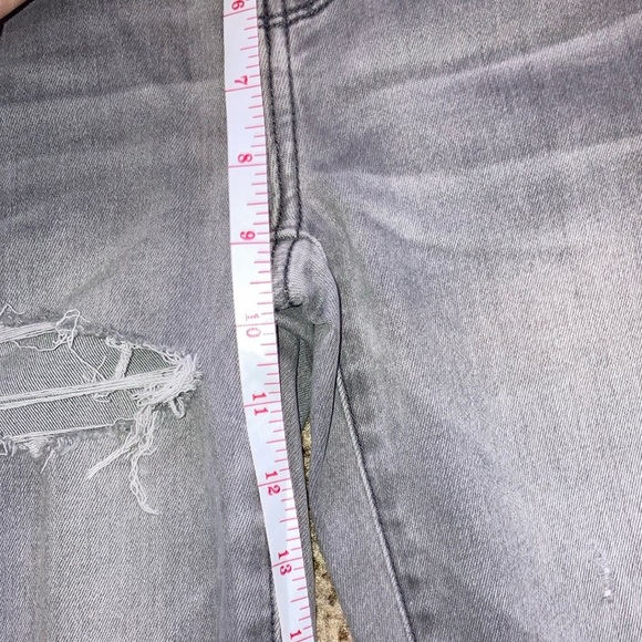 American Eagle Outfitters Gray Skinny Distressed Jeans - Picture 12 of 15